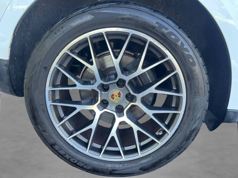 2018 Porsche Macan