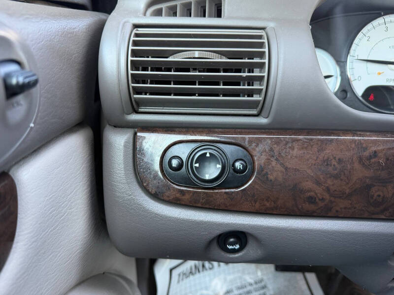 2004 Chrysler Sebring Limited