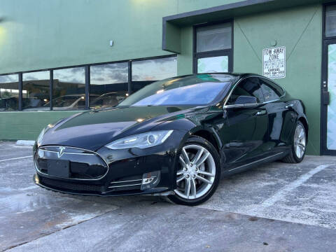 2014 Tesla Model S for sale at KARZILLA MOTORS in Oakland Park FL