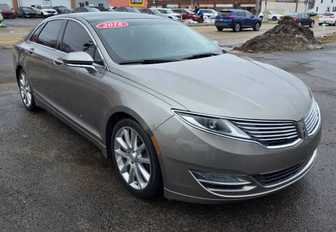 2016 Lincoln MKZ