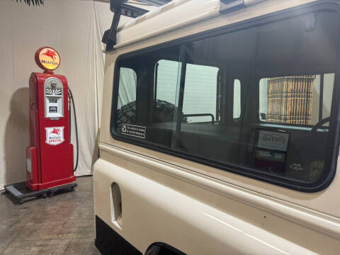 1990 Land Rover Defender