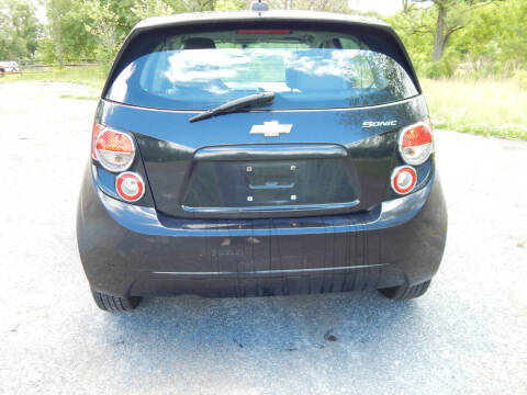 2015 Chevrolet Sonic LS Auto