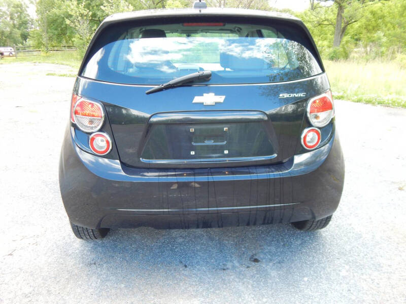 2015 Chevrolet Sonic LS Auto