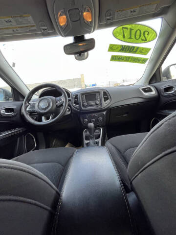 2017 Jeep Compass Sport