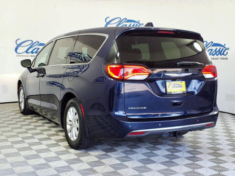 2018 Chrysler Pacifica Touring Plus