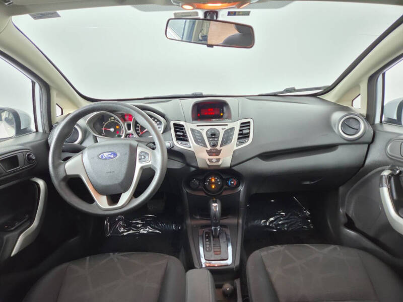 2012 Ford Fiesta SE