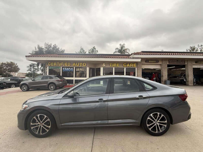 2023 Volkswagen Jetta Sport