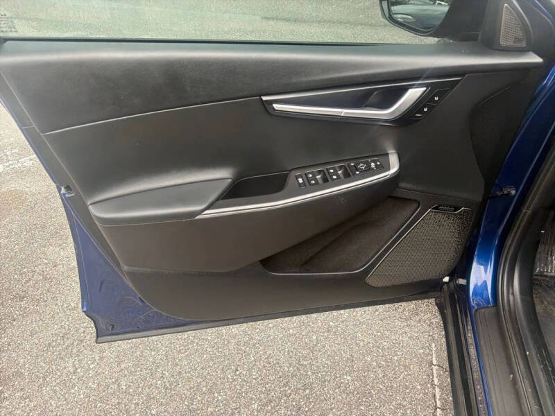 2023 Kia EV6 Wind