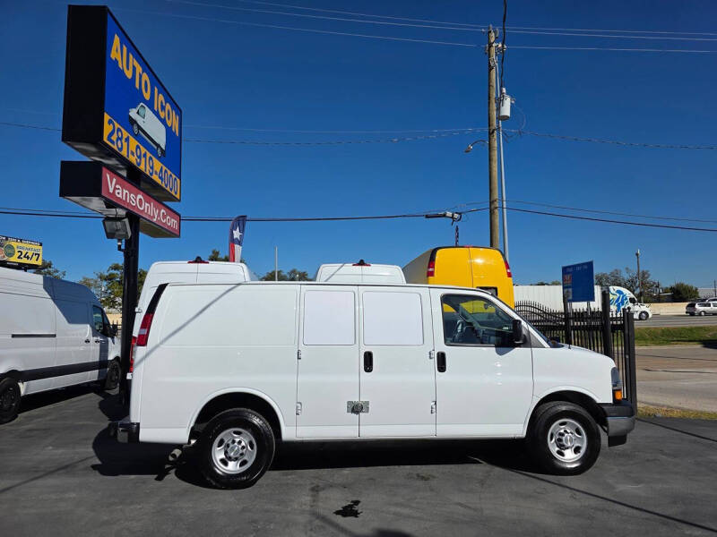 2021 Chevrolet Express 2500