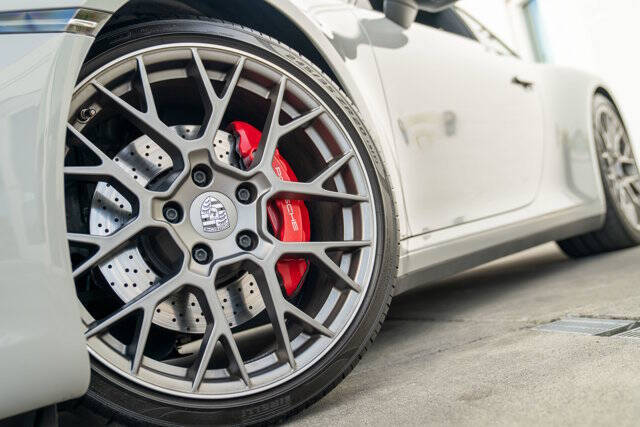 2021 Porsche 911 4