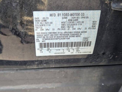 2023 Ford Explorer XLT