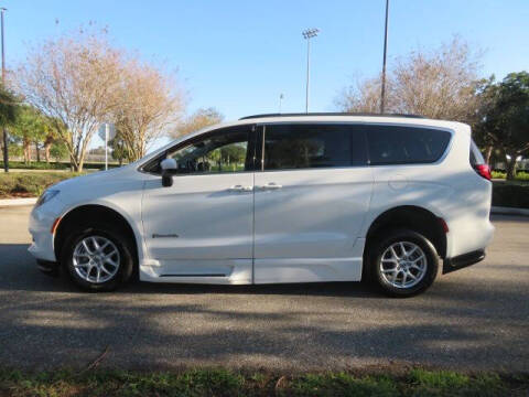 2021 Chrysler Voyager LXi