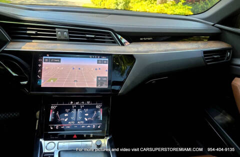 2019 Audi e-tron quattro Premium Plus