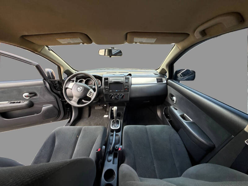 2012 Nissan Versa 1.8 S