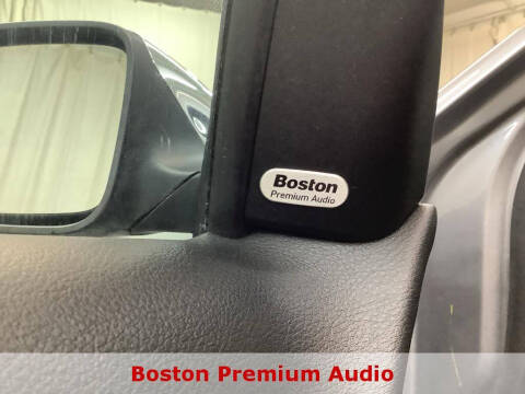 2013 Chrysler 200 Limited