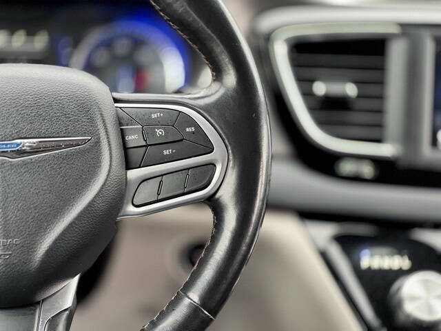 2020 Chrysler Pacifica Touring L