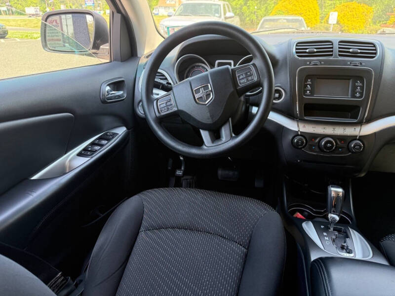 2017 Dodge Journey SE