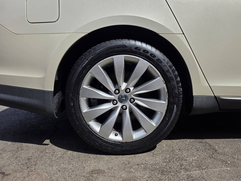 Platinum Dune Metallic Tri-Coat 2015 Lincoln MKS Base 4dr Sedan 24