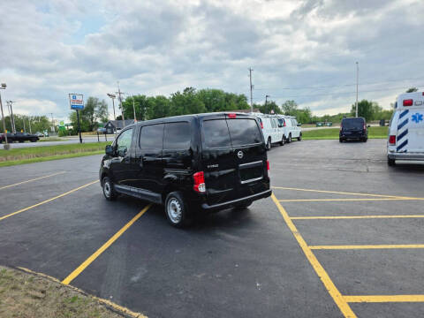 2017 Nissan NV200 S