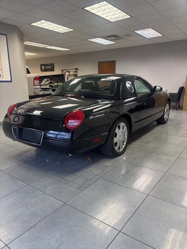 2002 Ford Thunderbird Deluxe
