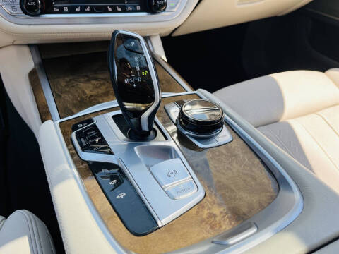 2016 BMW 7 Series 740i