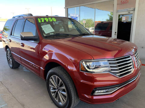 2017 Lincoln Navigator Select