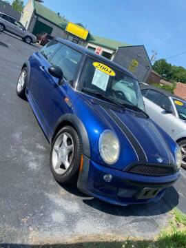 2004 MINI Cooper for sale at The Car Barn Springfield in Springfield MO