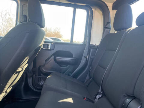 2020 Jeep Gladiator Sport