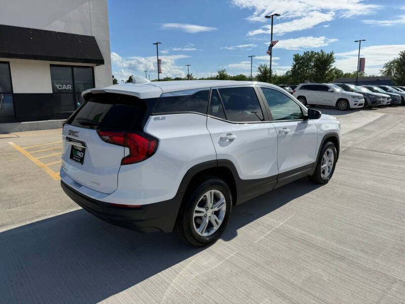 2021 GMC Terrain SLE