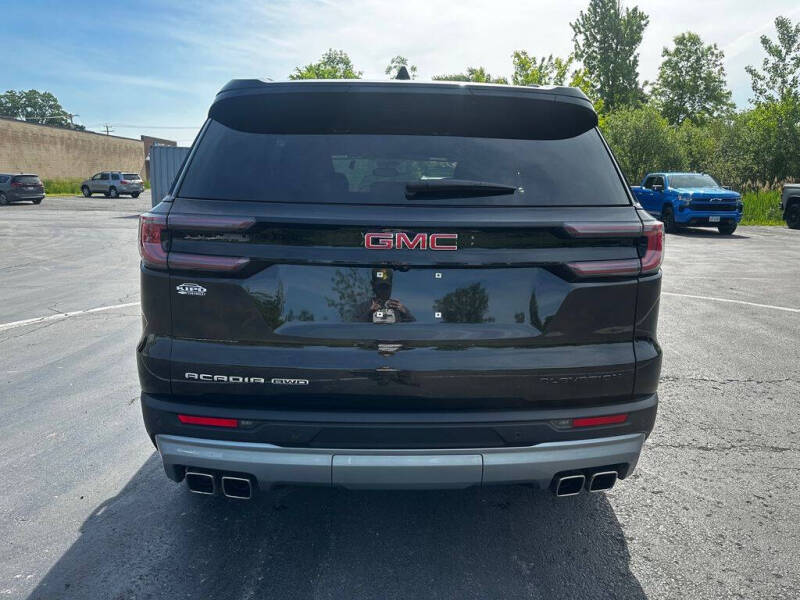 2025 GMC Acadia Elevation