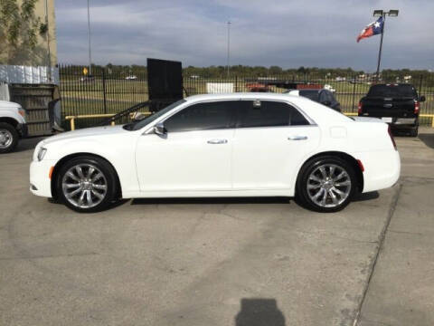 2019 Chrysler 300