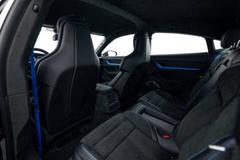 2025 Porsche Taycan Turbo GT