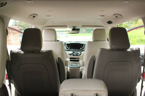 2021 Chrysler Pacifica Hybrid Touring L