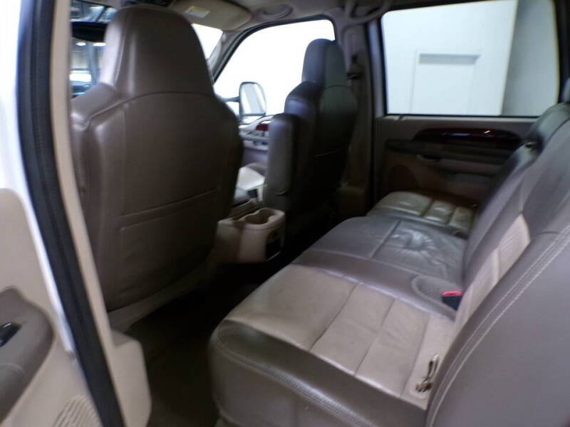 2004 Ford Excursion Eddie Bauer