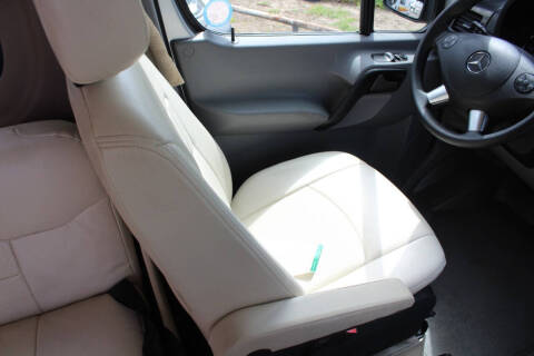 2015 Winnebago ERA 170A-MZB