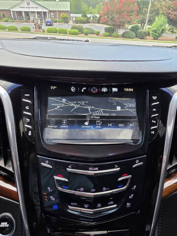 2018 Cadillac Escalade Luxury