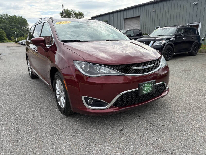 2018 Chrysler Pacifica Touring L
