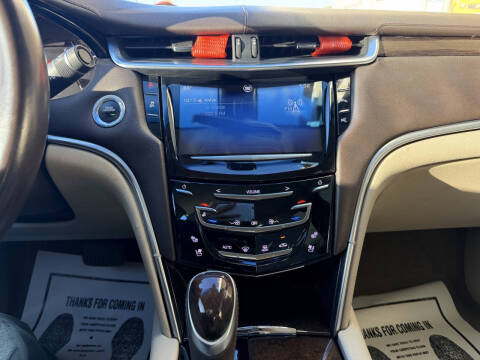 2014 Cadillac XTS Luxury Collection