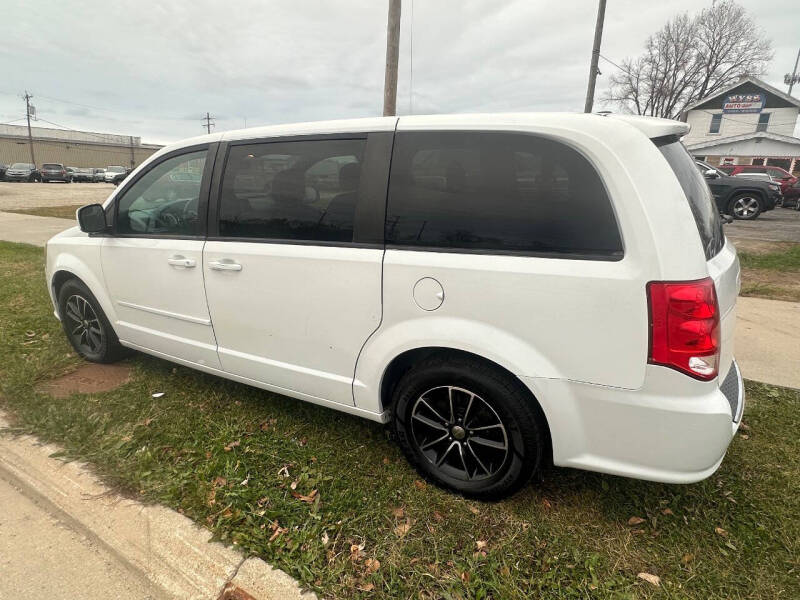 2017 Dodge Grand Caravan SE Plus