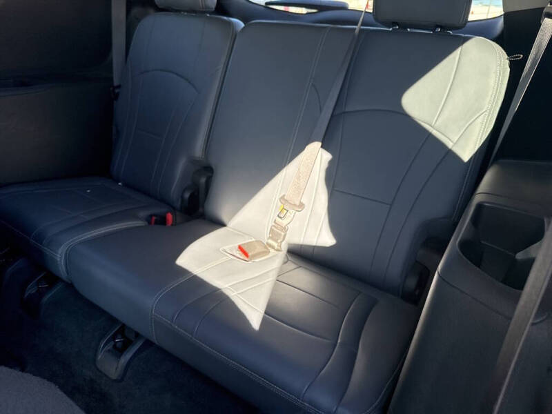 2019 Buick Enclave Essence