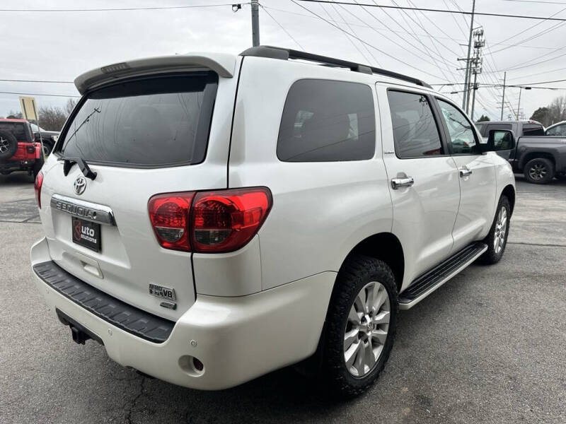 2013 Toyota Sequoia Platinum