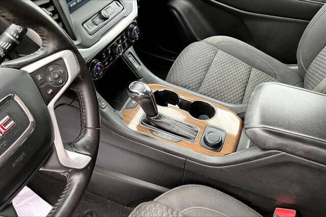 2019 GMC Acadia SLE-2