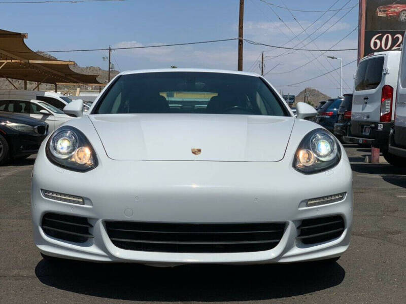 2015 Porsche Panamera