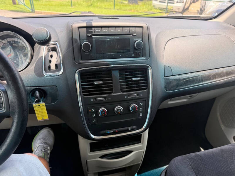2014 Dodge Grand Caravan SE