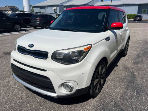 2017 Kia Soul +