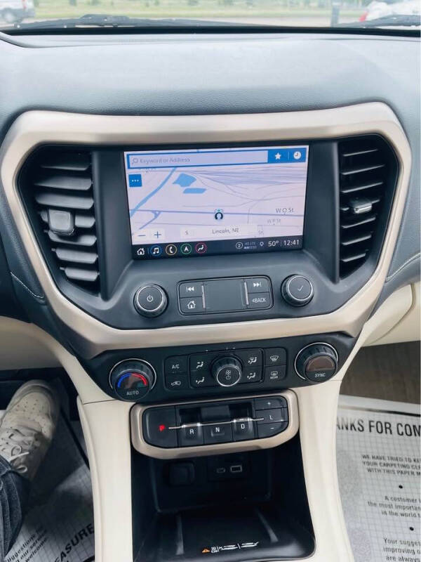 2021 GMC Acadia Denali