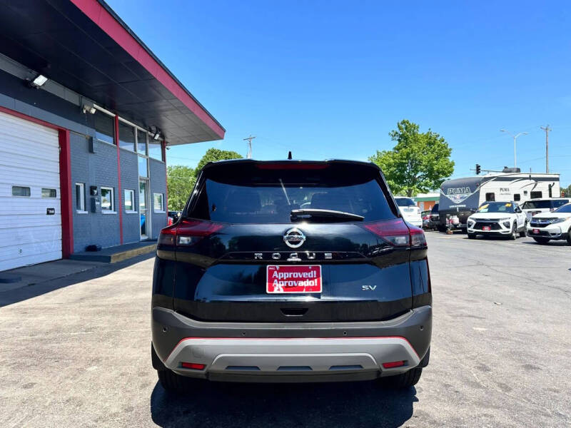 2021 Nissan Rogue SV