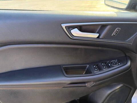 2024 Ford Edge SE