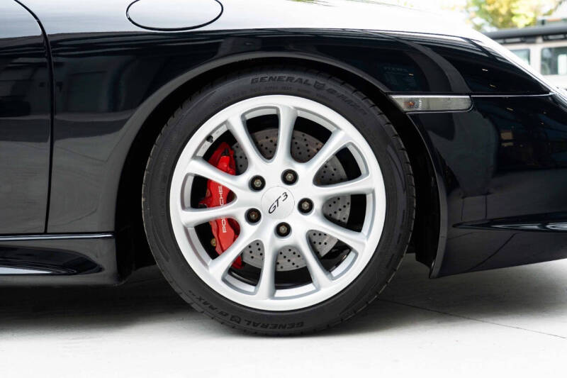 2004 Porsche 911 GT3