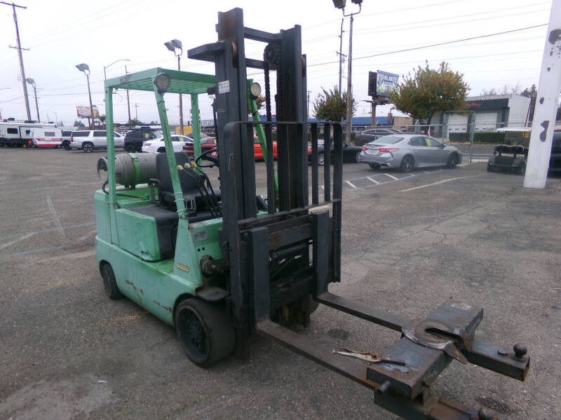 1996 Mitsubishi Forklift 5,000lbs